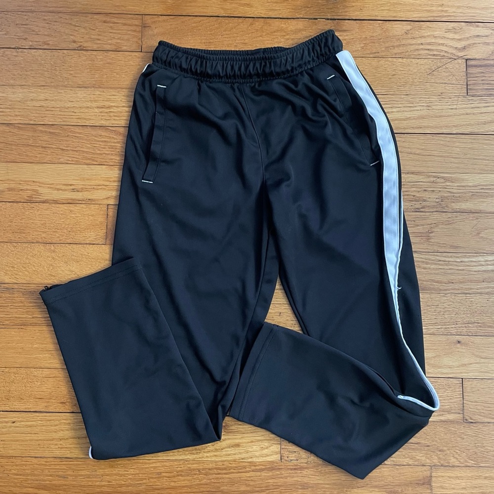 BCG | exercise pants | Youth Medium
